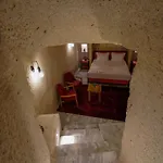 The Niche Cave Готель