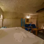 Готель The Niche Cave 3*