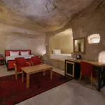 The Niche Cave