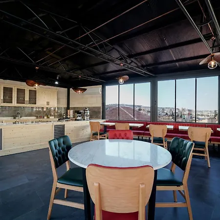 酒店 The Niche Cave