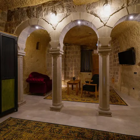 Готель The Niche Cave 3*