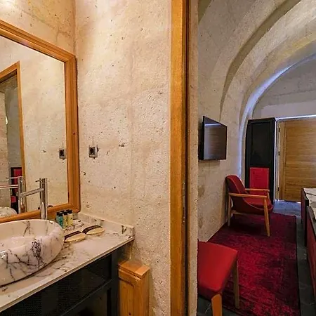 The Niche Cave Hotel