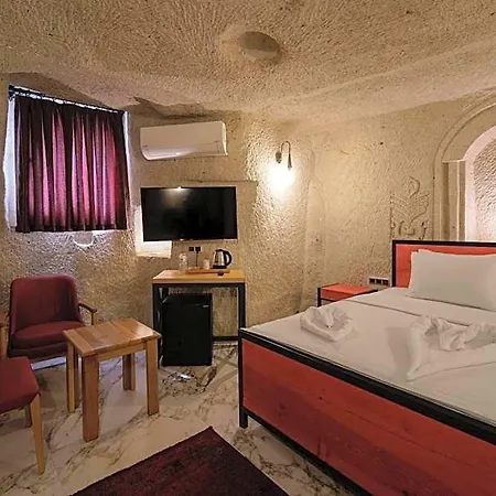 The Niche Cave Hotel 3*